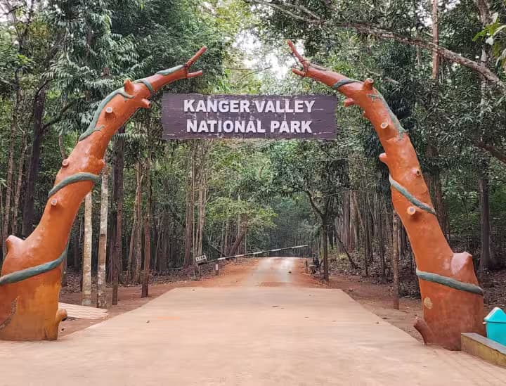Chhattisgarh neighboring state