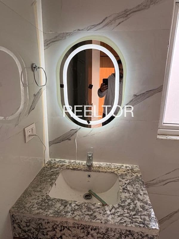 Image of 4 BHK with 2137 sqft Net Area in Dhar