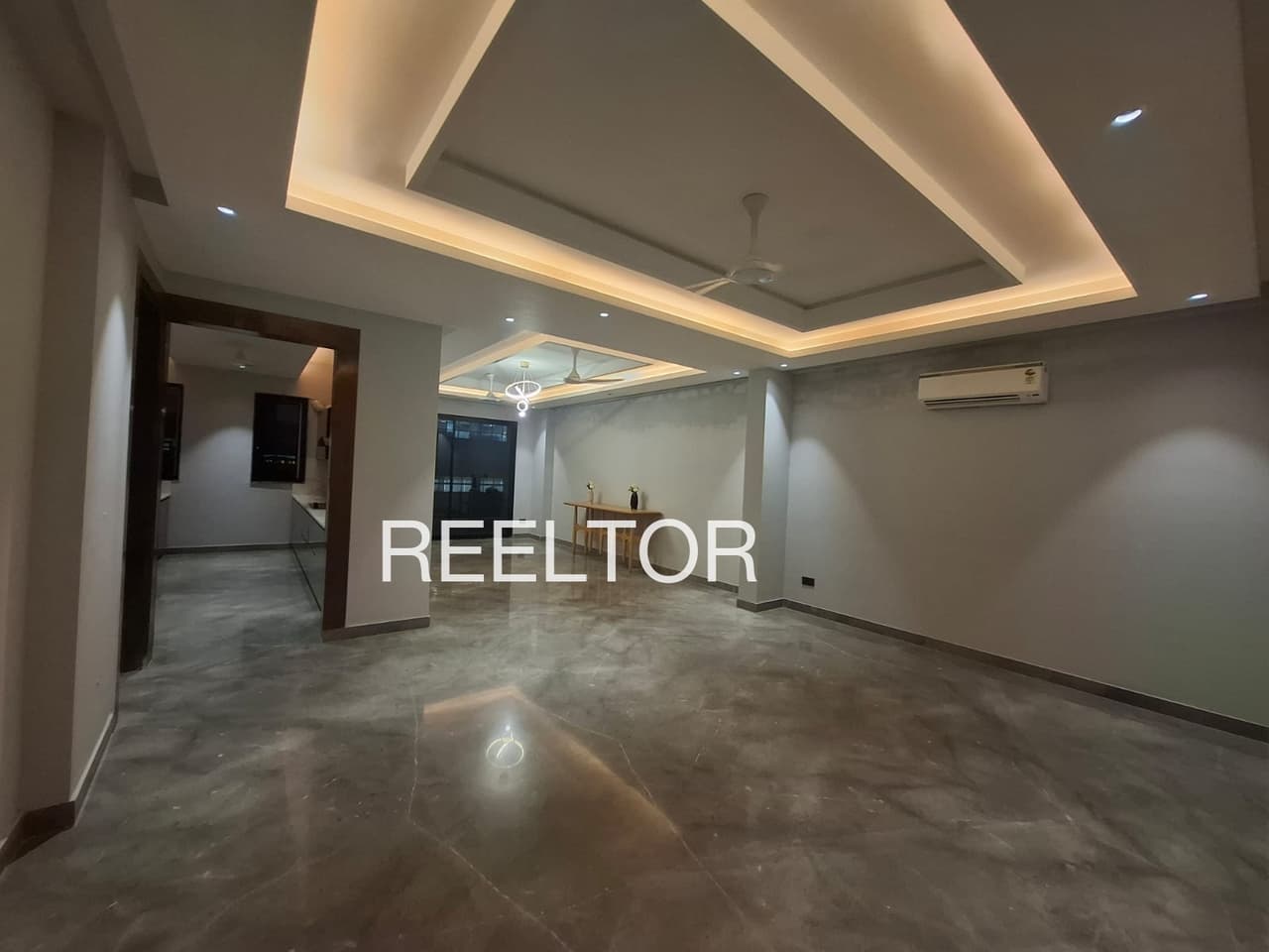 Shop For Sale In Lantar Jakhani Dhar