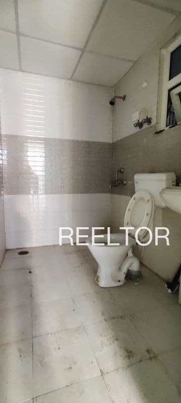 1 Bhk Properties For Rent In Dlf Capital Greens Kirti Nagar