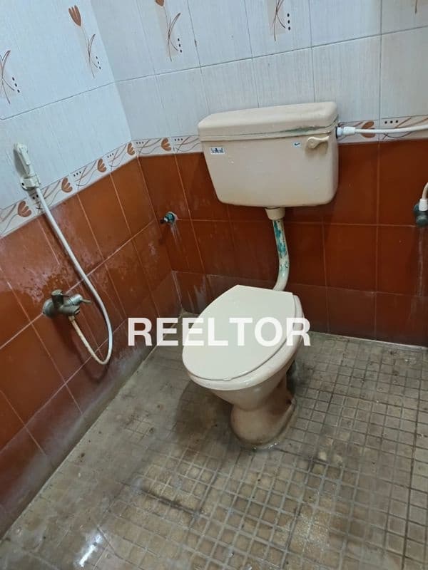 Image of Urgent For Sale: 1 BHK Flat in Pevtha