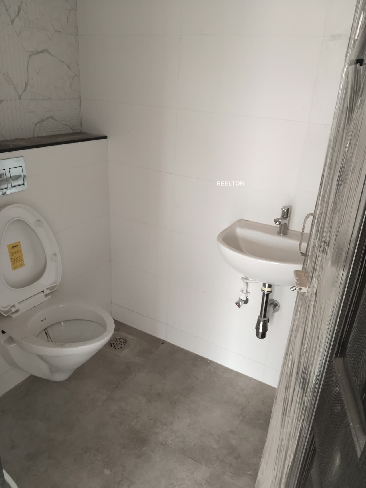 Image of Spacious 1 BHK Flat for Sale in sector 79, Gurgaon