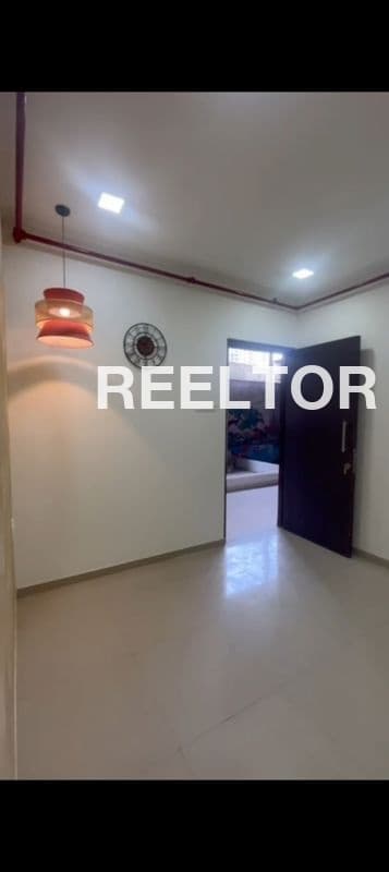 Image of Bright 2nd Floor 2 BHK Flat in Maharajganj, Gobindpur