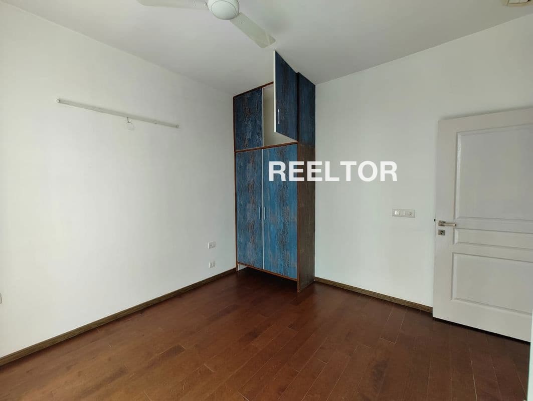 Flat For Rent In Chhalah Rajgarh