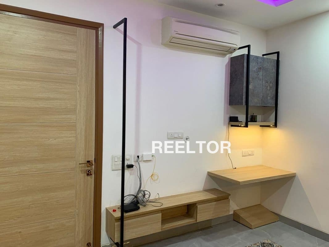 Flat For Rent In Chhalah Rajgarh