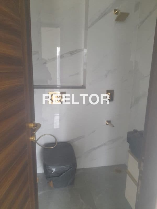 Image of Large 1000 sqft 2 BHK for Rent in Vashi Sector 27
