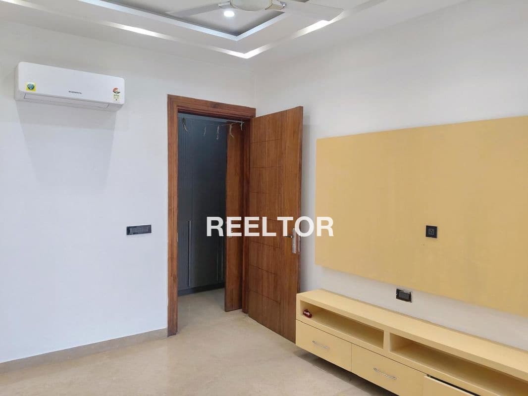 Image of 2 BHK Flat on 5th Floor in Shahpura Sector B