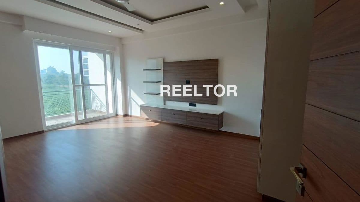 Image of Metro Nearby 1 BHK Flat for Sale in Satantola