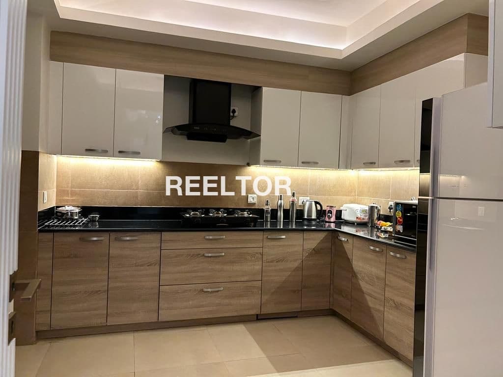 Image of 2 BHK 4th Floor Flat for Rent in Punnamkulam Colony