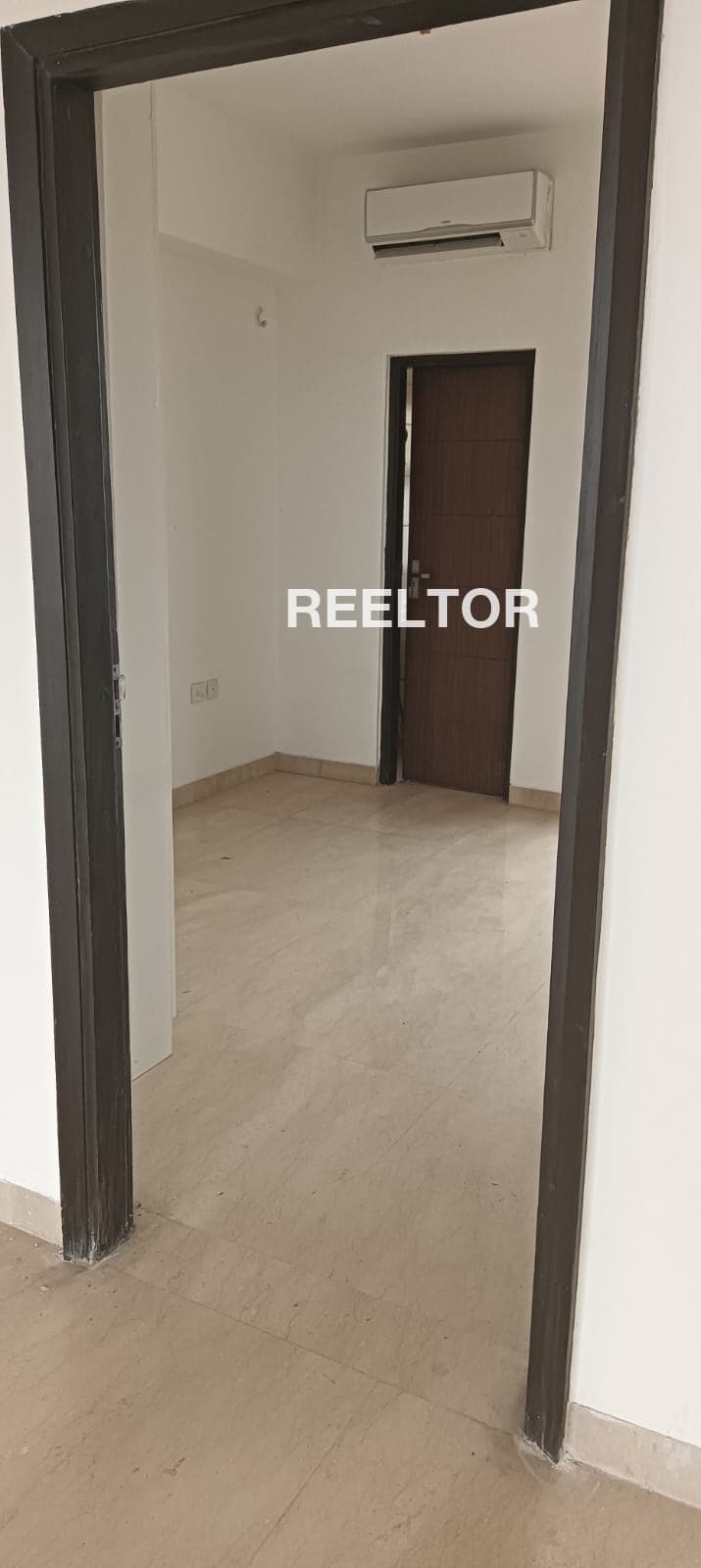 Image of Bright 2nd Floor 1 BHK Flat in Baroni,  Jaipur