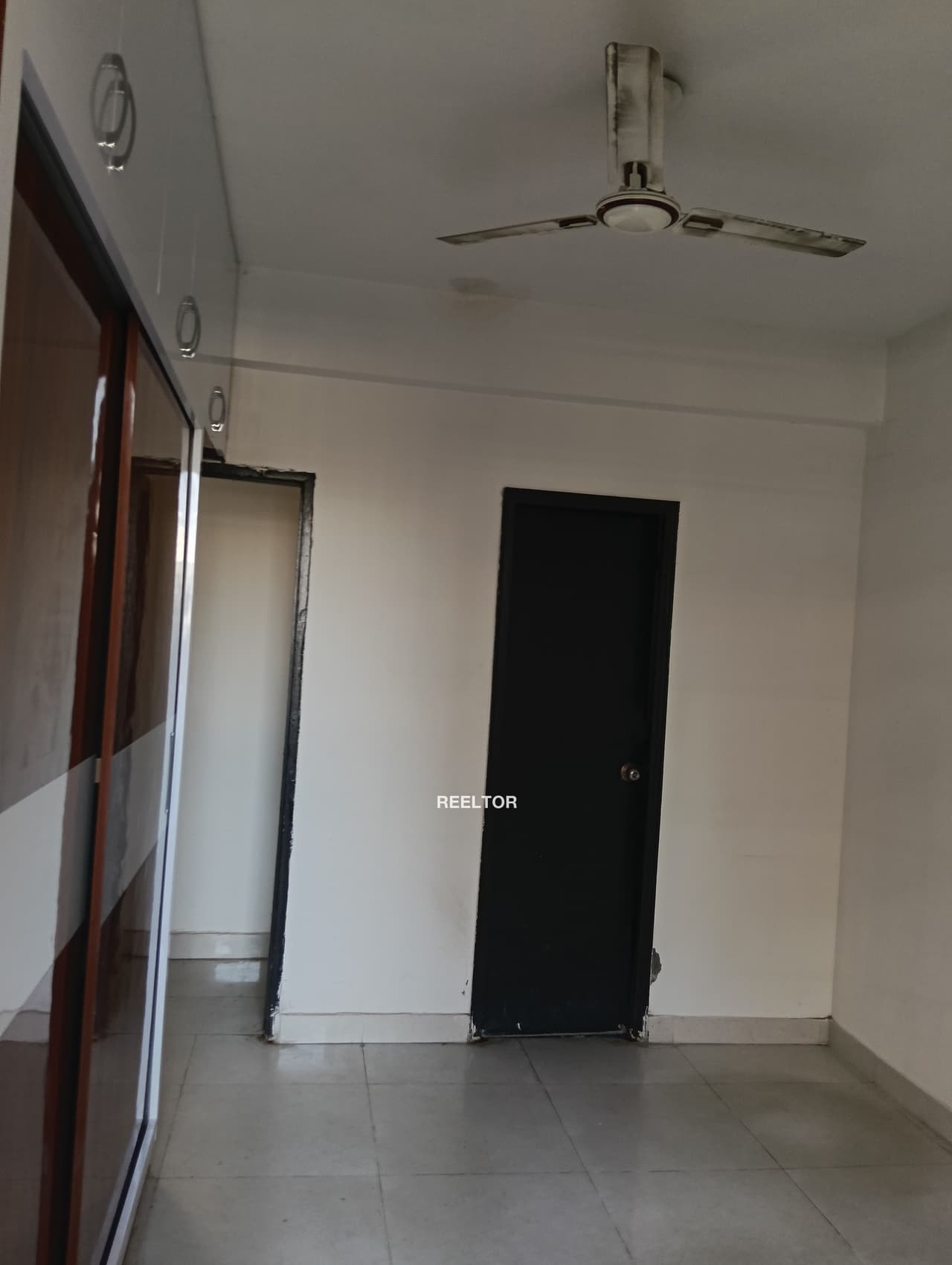 Image of Ready to Move 1 BHK Flat for Sale in Shahpura Sector C