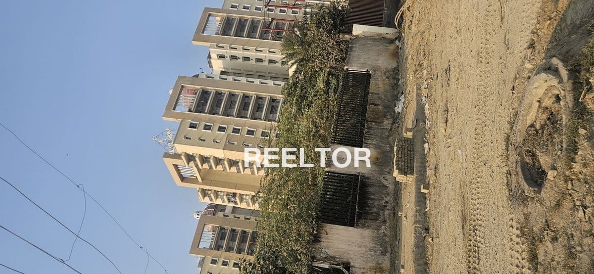 Flat For Sale In Tauru Baroh