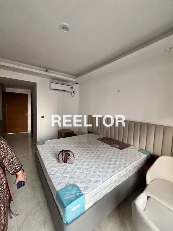 Flat For Rent In Kamhali Kandaghat