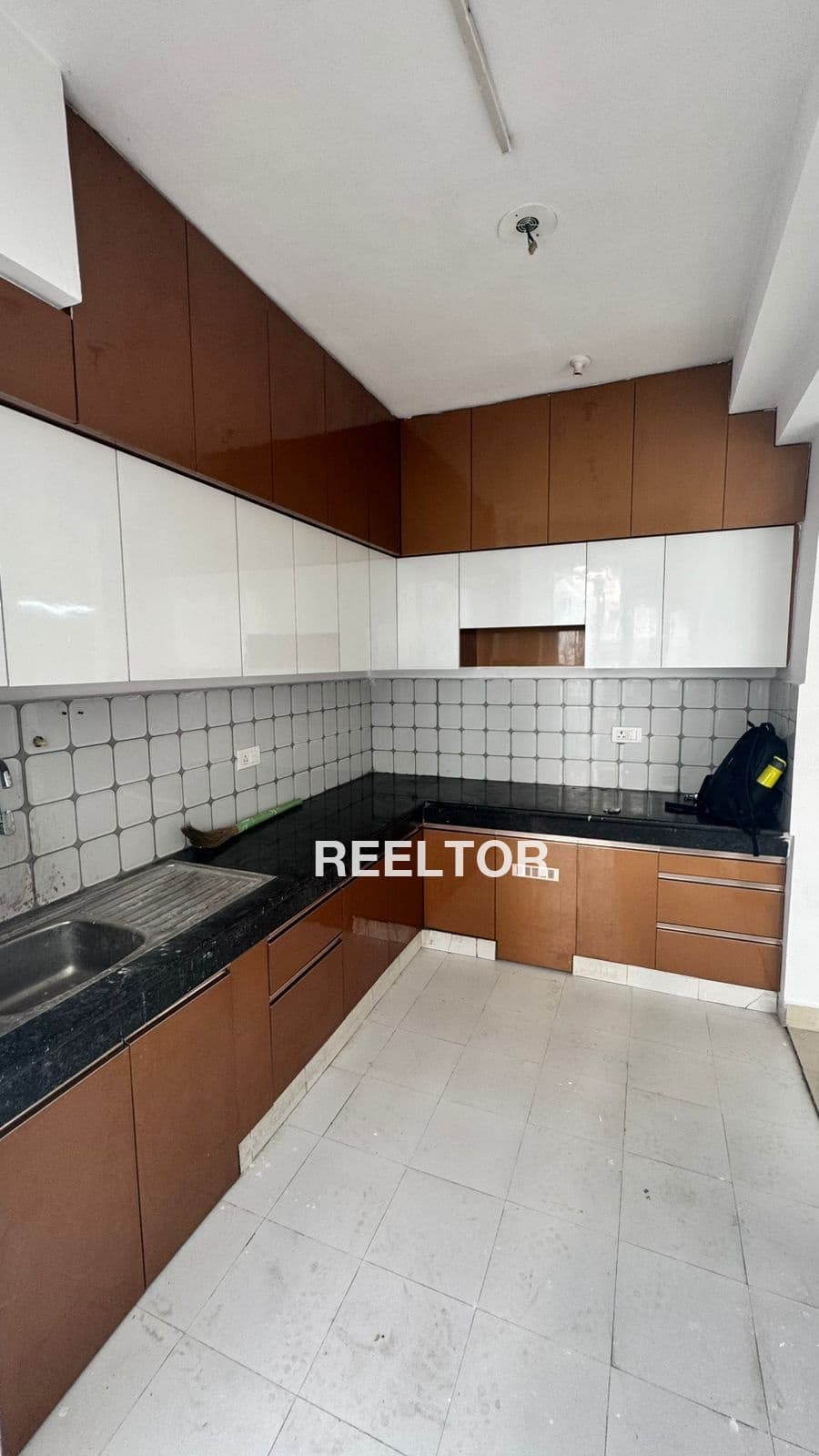 3 Bhk Apartments To Buy In Crystal Pramukh Flats Vadodara