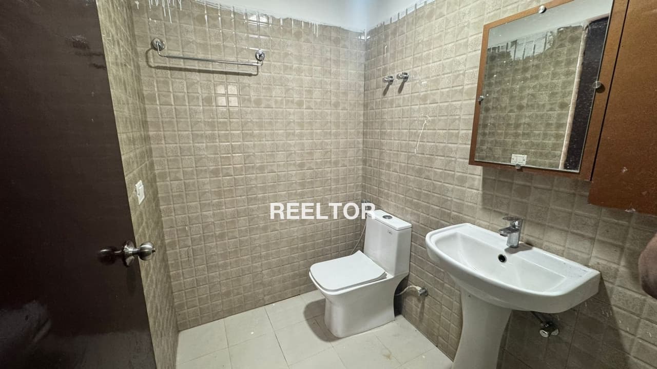 Flat For Sale In Kanswala Darlaghat