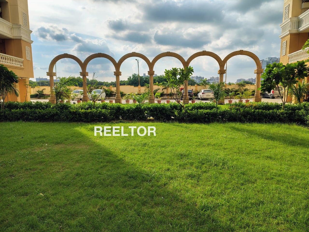 Image of Well-Connected 1 BHK Flat in Jamunha