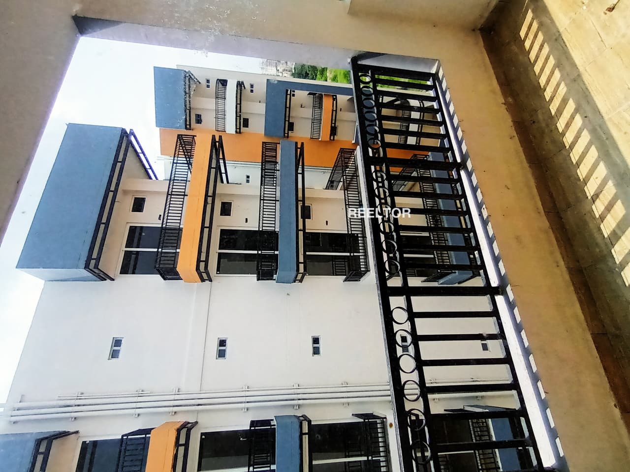Image of Airy 5th Floor 1 BHK Flat in Spring Field Colony