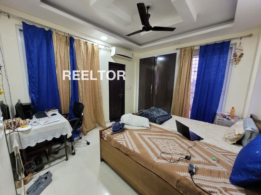 Image of Newly Renovated 2 BHK Flat in Salt Lake Sector V, Kolkata