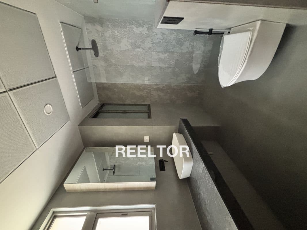 Image of Semi-Luxury 2 BHK Flat in Saket Nagar Sector 9B, Bhopal