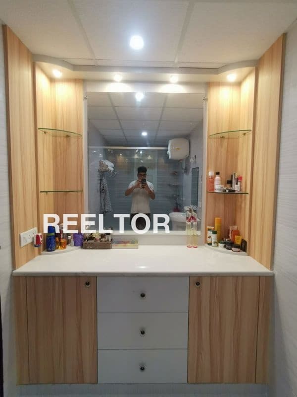 Image of Best 2 BHK in Leela Apartment For Sale for Sale