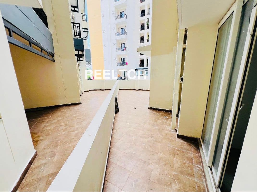 Image of Well Lit 5th Floor 2 BHK Flat in Krushnanagara, Bellary