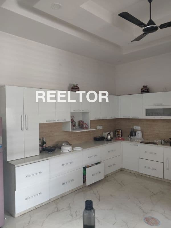 Flat For Rent In Tangling Phc Kalpa