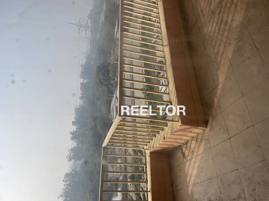 Image of 600 sqft 1 BHK Flat for Rent in Manimoola