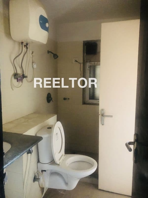 Image of 650 sqft 1 BHK Flat for Sale in Kalpmani Apartments For Rent
