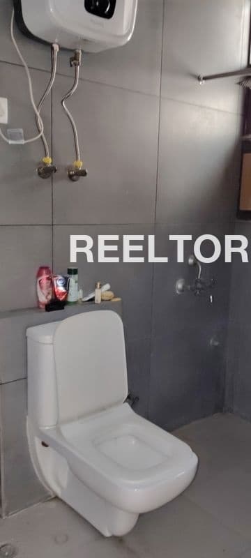 Image of 2 BHK Flat Carpet 413 sqft — Hiranagar