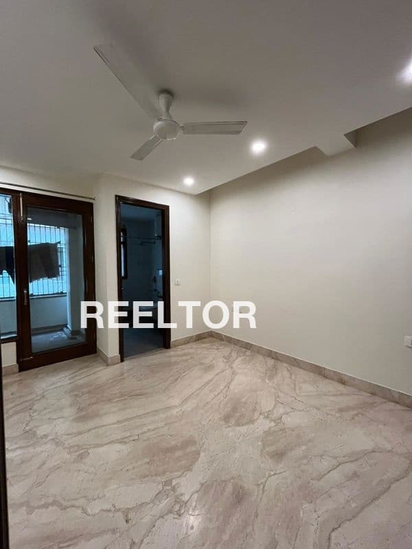 Image of Semi Furnished 2 BHK Flat for Sale in Barandli, Rampur