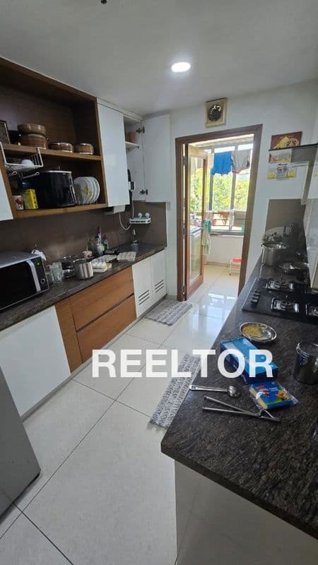 Flat For Rent In Wotu Damhal Hanjipora