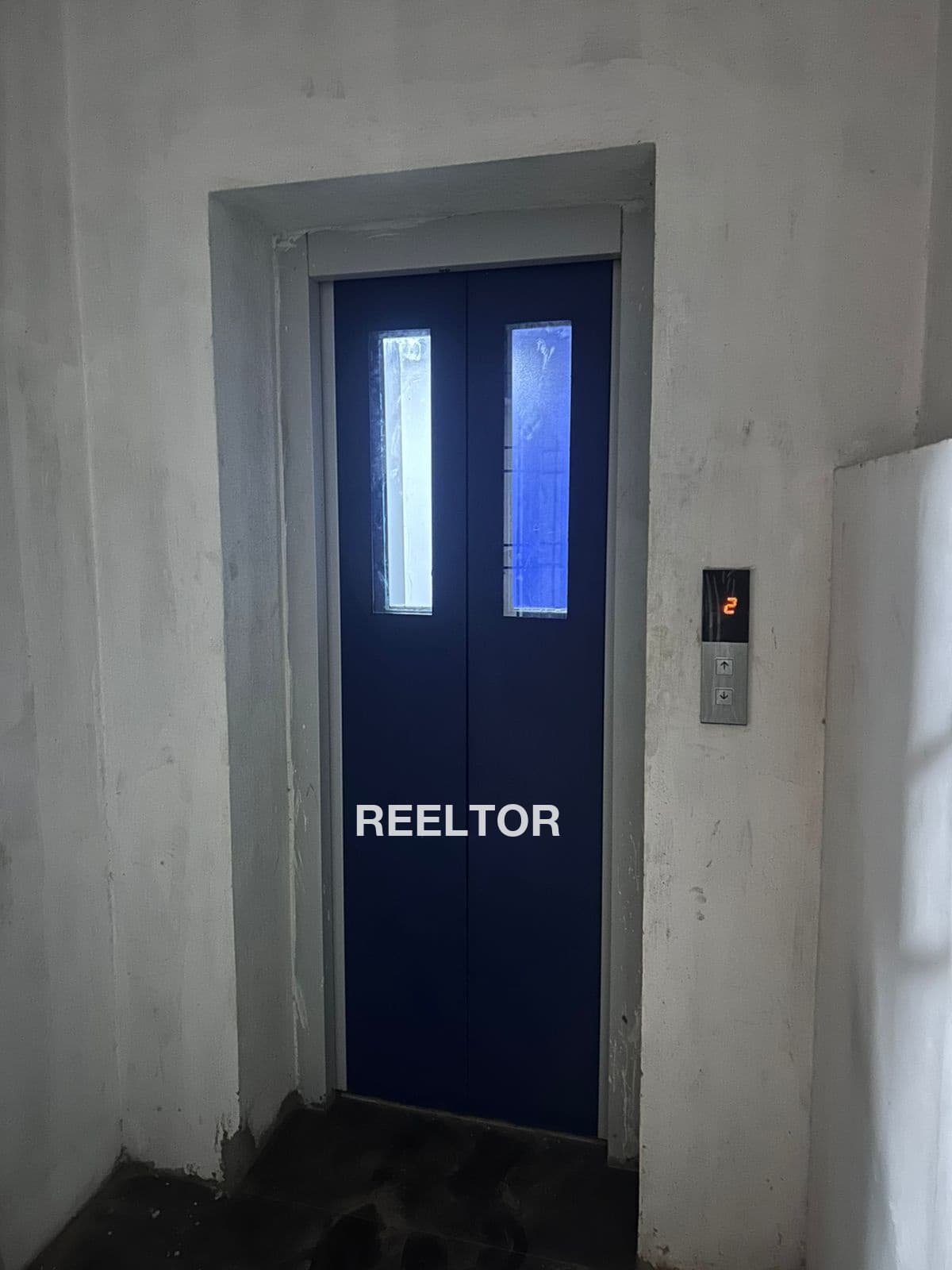 Flat For Sale In Jaddna Chaurah