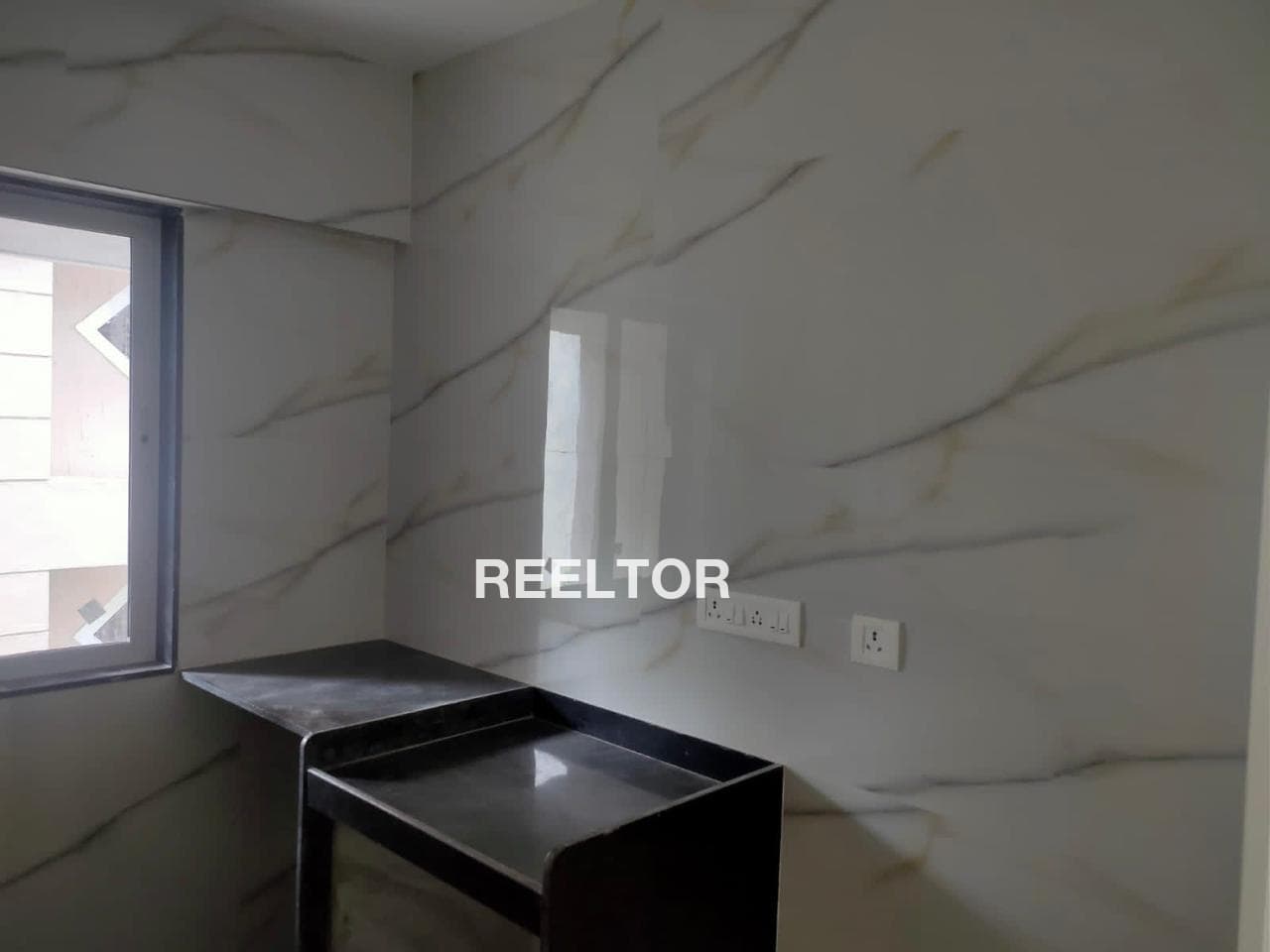 Image of 809 sqft Carpet 2 BHK Flat in Rohini Sector 15