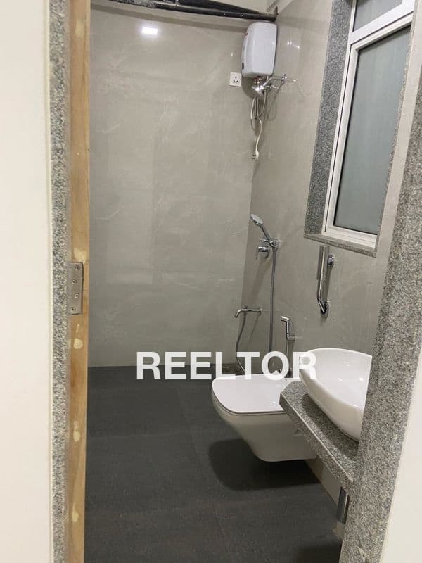 Image of Metro Nearby 1 BHK Flat for Rent in Chirnotiya