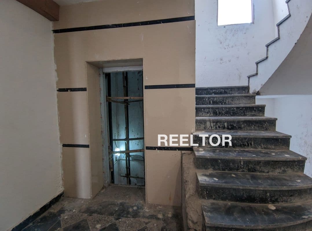 Flat For Sale In Narguda Khas Tikamgarh