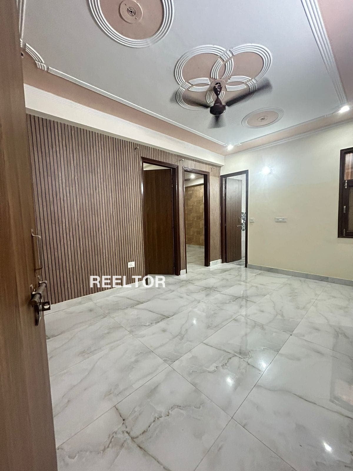 Flat For Rent In Tangling Phc Kalpa