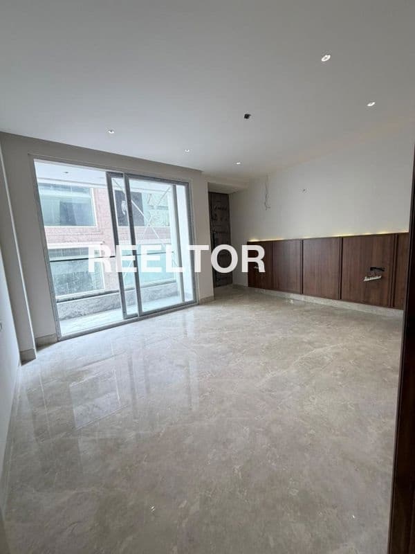 Image of 2 BHK Flat 1300 sqft Super Area in KK Nagar Sector 4