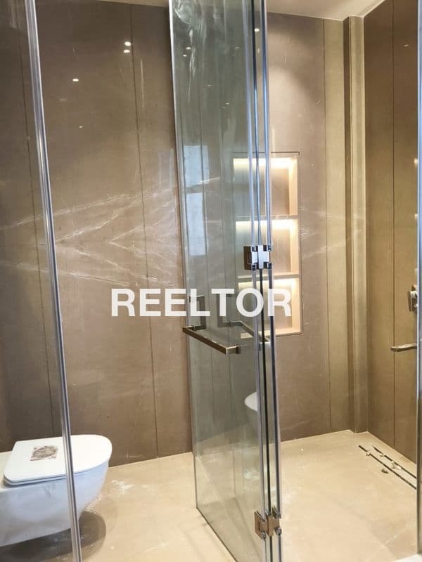 Image of Prime Location 2 BHK Flat in Churakandi, Srinagar