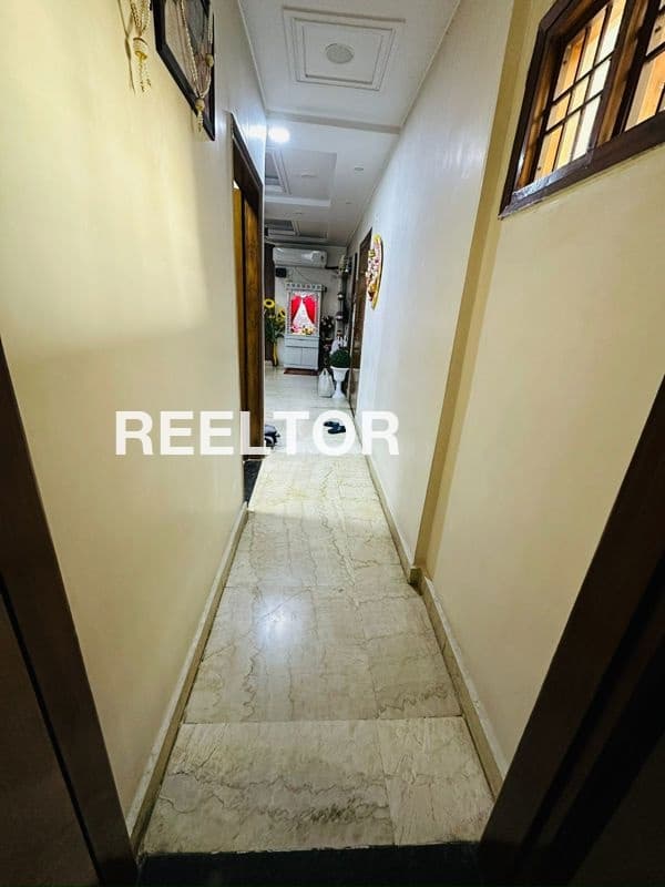 Flat For Sale In Targaon Theog