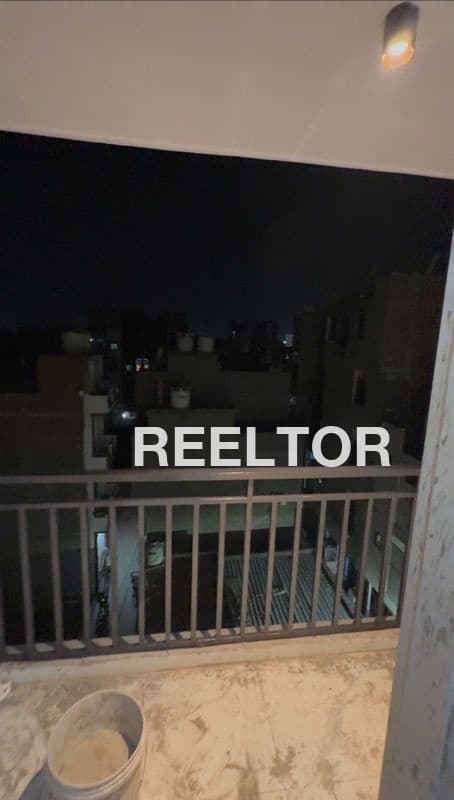 Image of Well Lit 4th Floor 1 BHK Flat in Banashankari 6th Stage, Bangalore