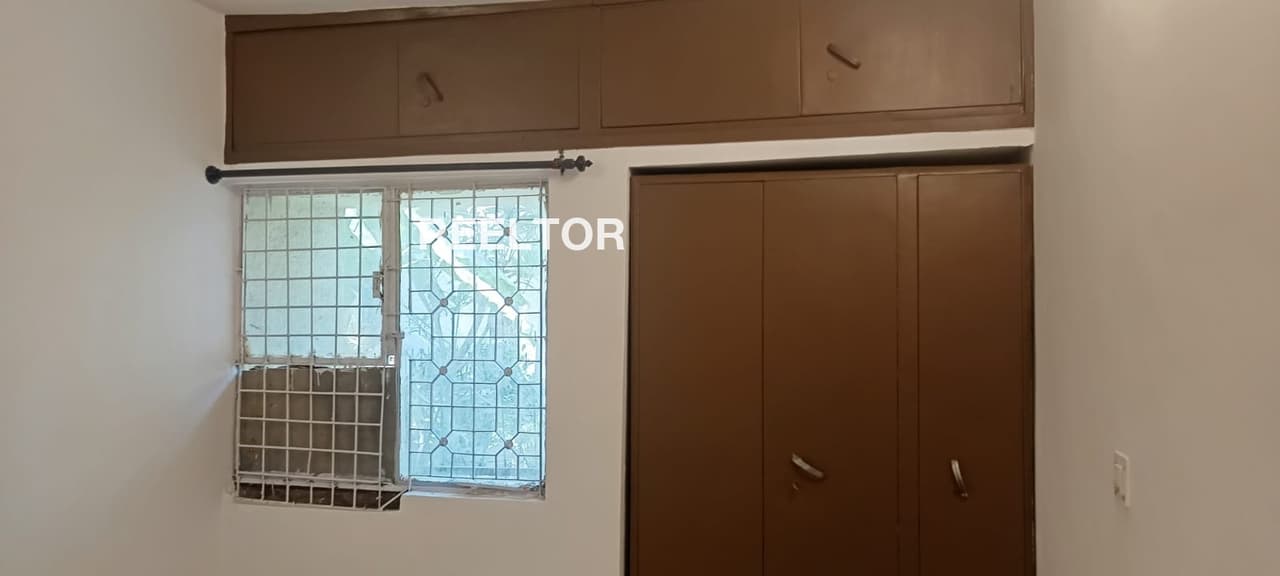 4 Bhk House For Rent In Grand Vihar Apartments Palakkad