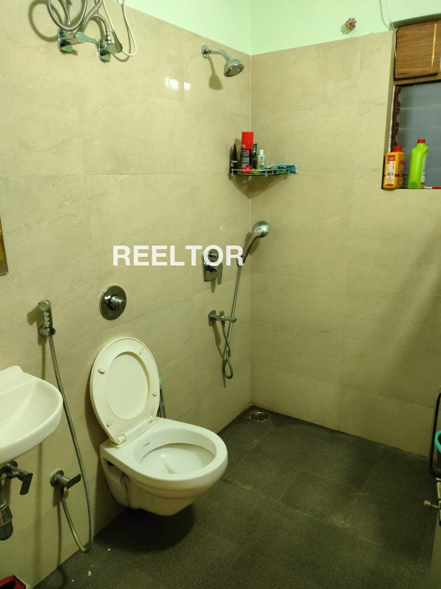 Image of Bright 4th Floor 1 BHK Flat in Chhaya, Porbandar