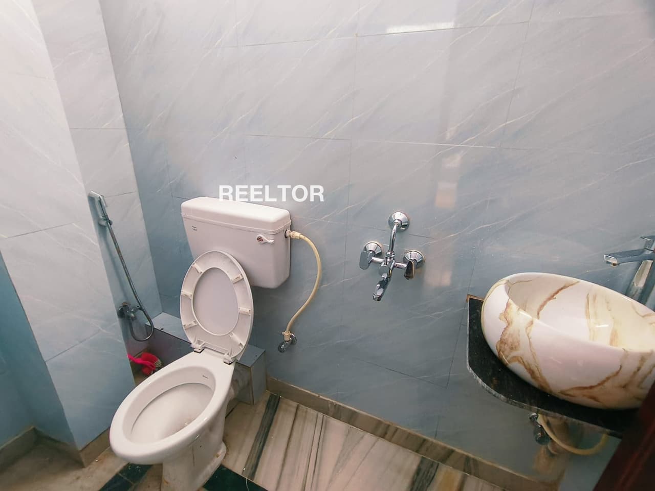 Image of 2 BHK 1200 sqft Flat in Ghirma, Rampur