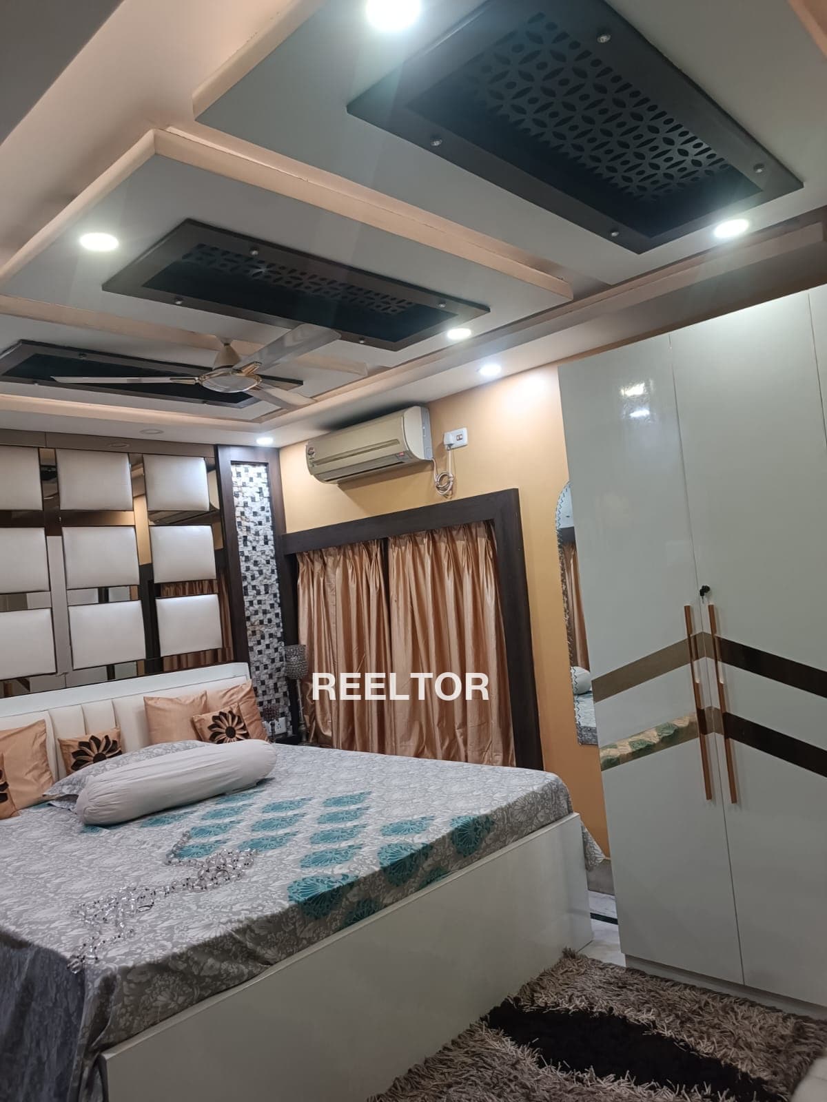 Flat For Sale In Mahuna Gujar Rahatgarh