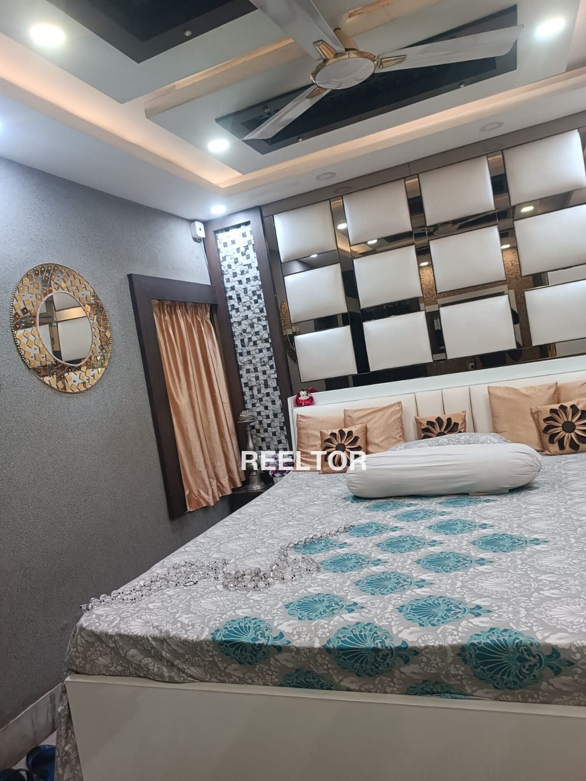Flat For Rent In Bamhori Khas Lidhaura