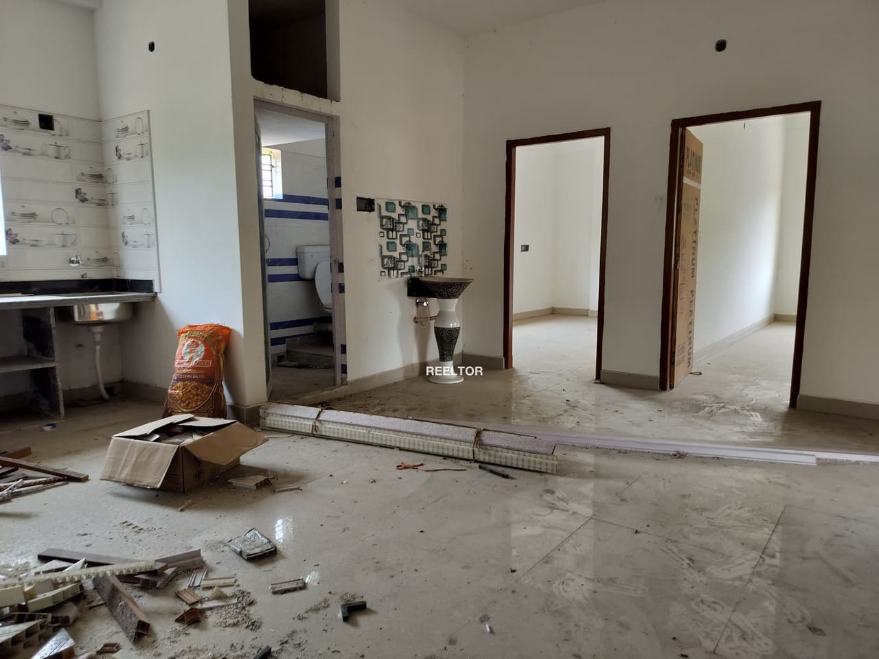 Flat For Rent In Bamhori Khas Lidhaura