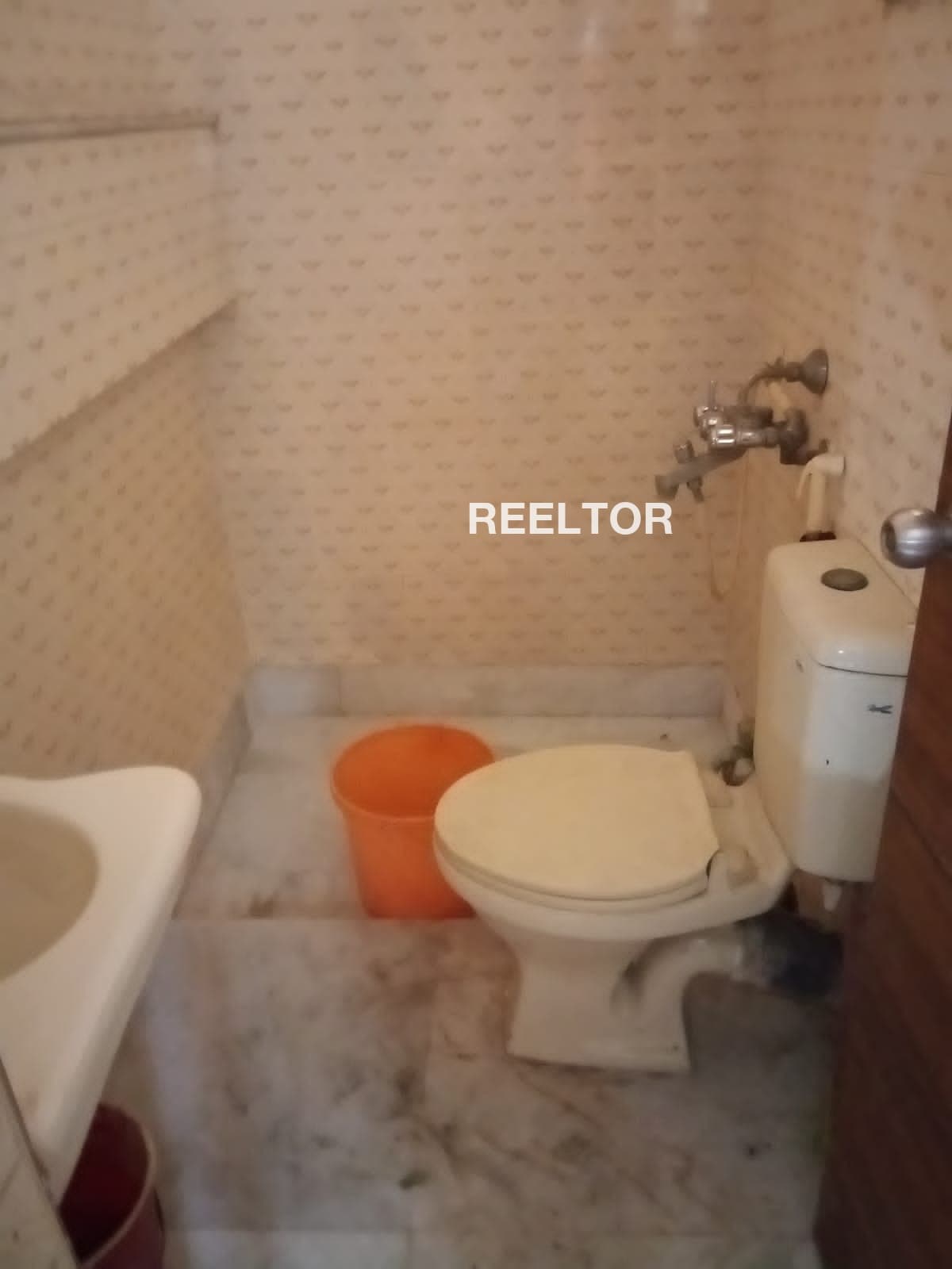 Image of Nirnay Nagar Sector 4 Pocket A Central 2 BHK Flat for Rent