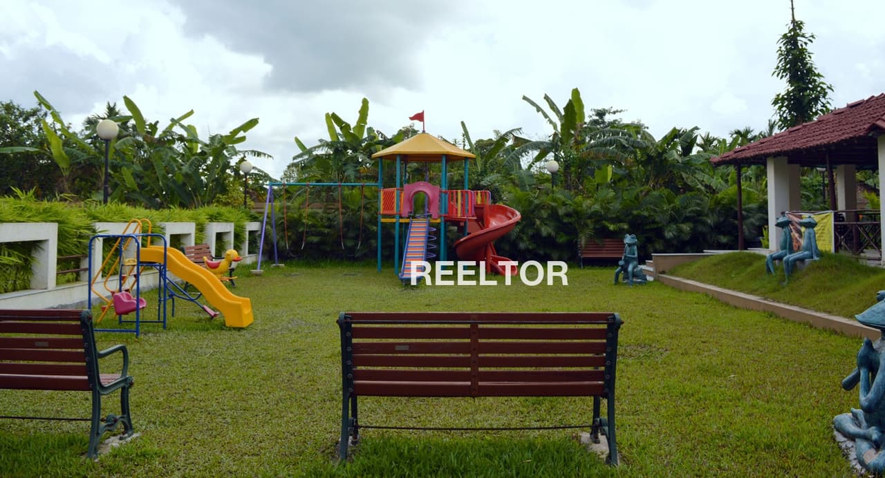 Flat For Rent In Bichoon Mauzamabad