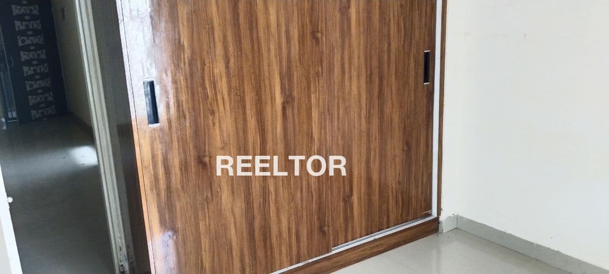 Image of 2 BHK 4th Floor Flat for Rent in Bail Bamian