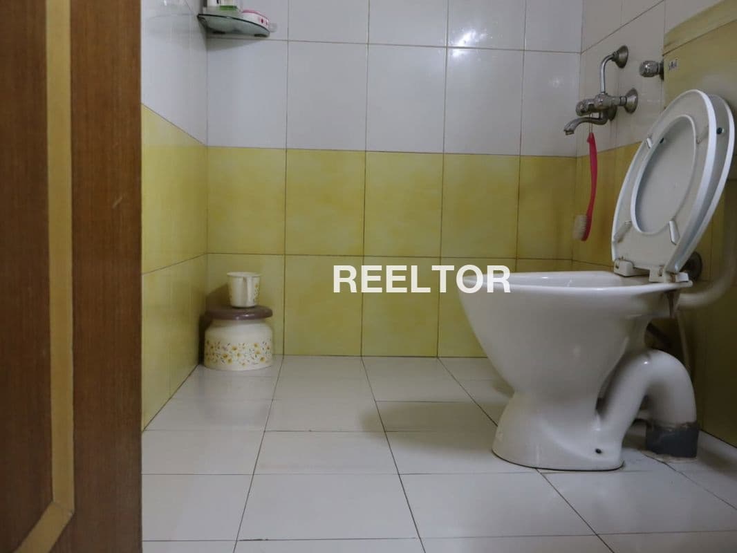 Flat For Rent In Avarada Afzalpurau